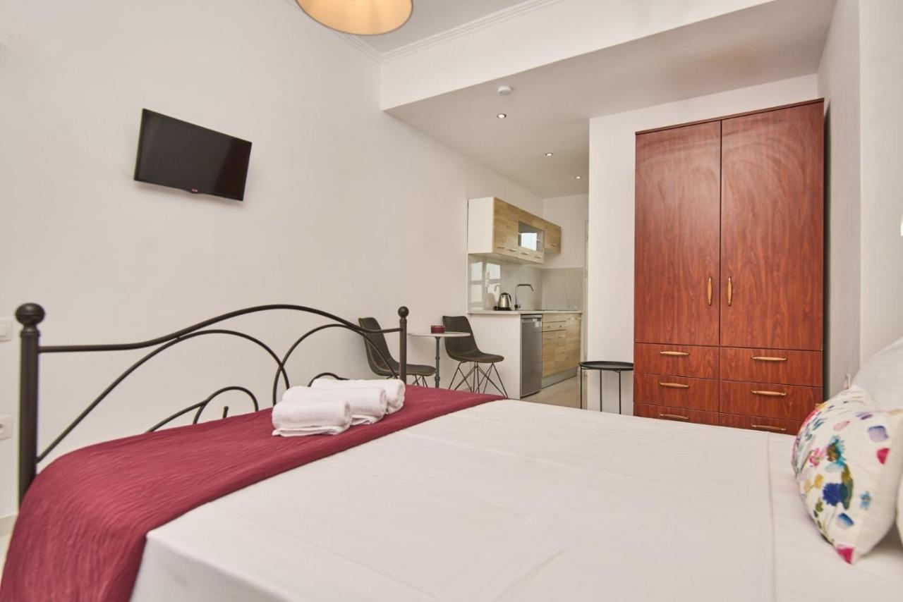 Ostria Apartments Kalamaki  Exterior photo
